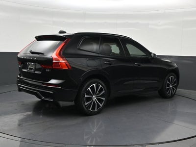 2024 Volvo XC60 B5 Plus Dark Theme