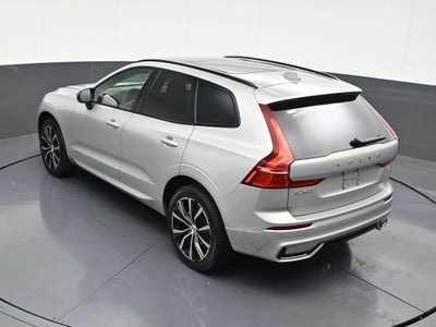 2024 Volvo XC60 Plus Dark Theme