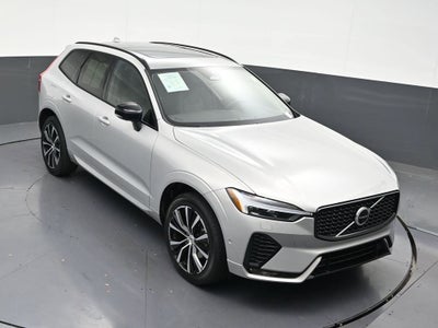 2024 Volvo XC60 Plus Dark Theme