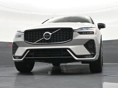2024 Volvo XC60 Plus Dark Theme