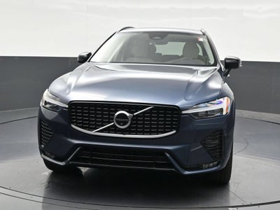 2024 Volvo XC60 B5 Plus Dark Theme