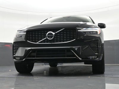 2024 Volvo XC60 Plus Dark Theme