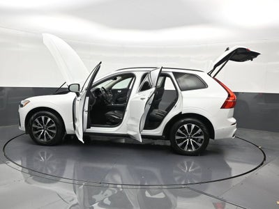 2024 Volvo XC60 Plus Dark Theme