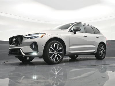 2024 Volvo XC60 B5 Plus Dark Theme