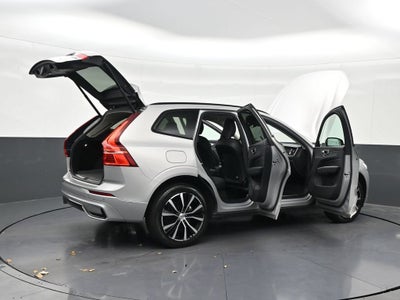 2024 Volvo XC60 B5 Plus Dark Theme
