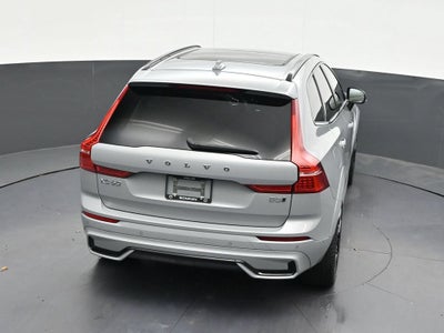 2024 Volvo XC60 Ultimate Dark Theme
