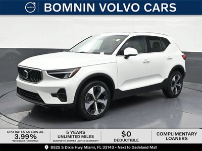 2023 Volvo XC40 Plus Bright Theme