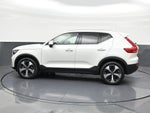 2023 Volvo XC40 Plus Bright Theme