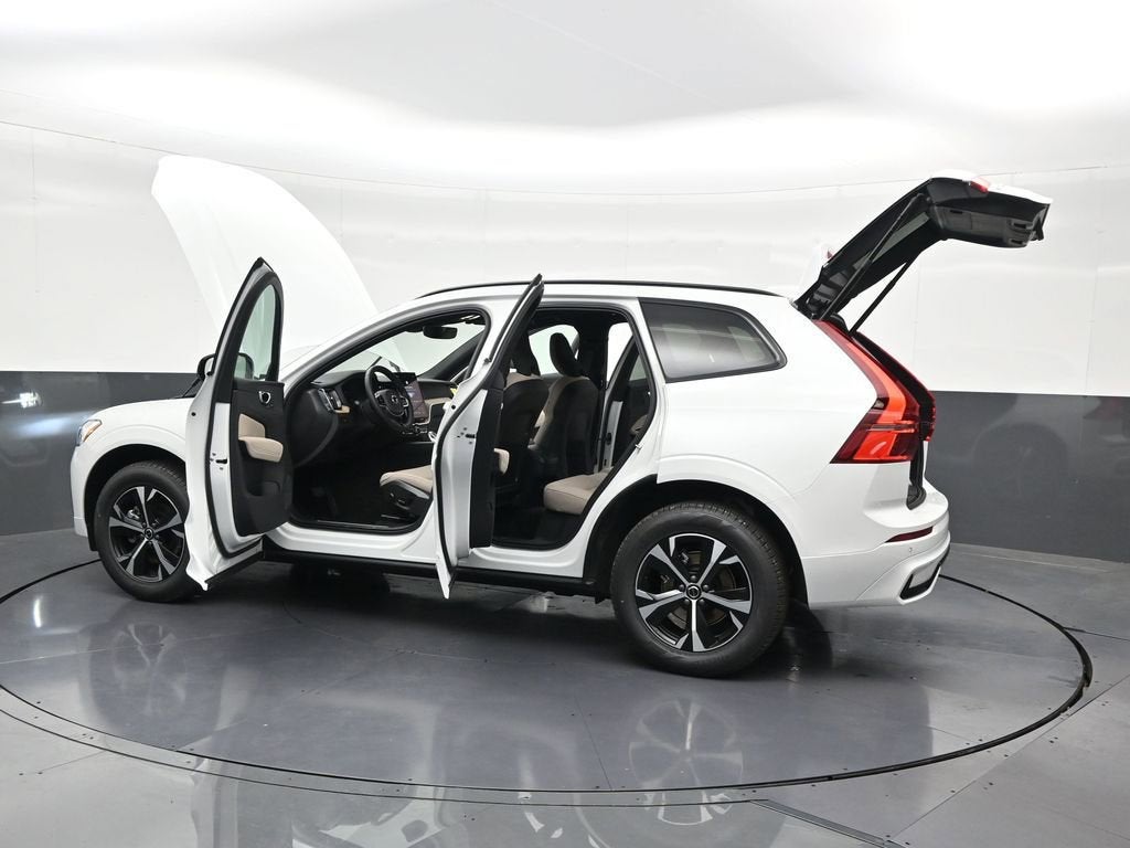 2026 Volvo XC60 Core
