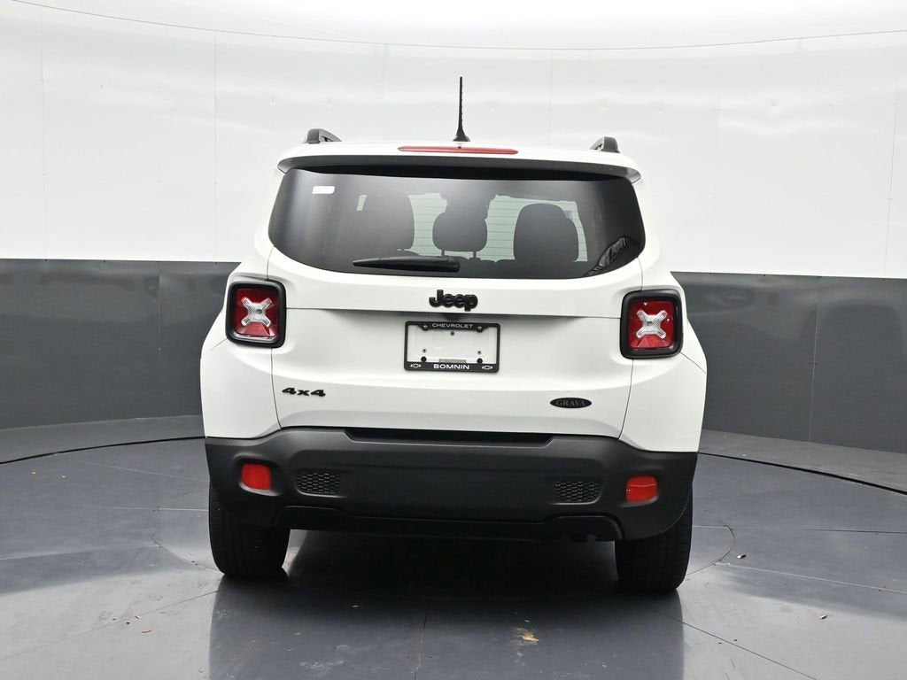 2017 Jeep Renegade Altitude