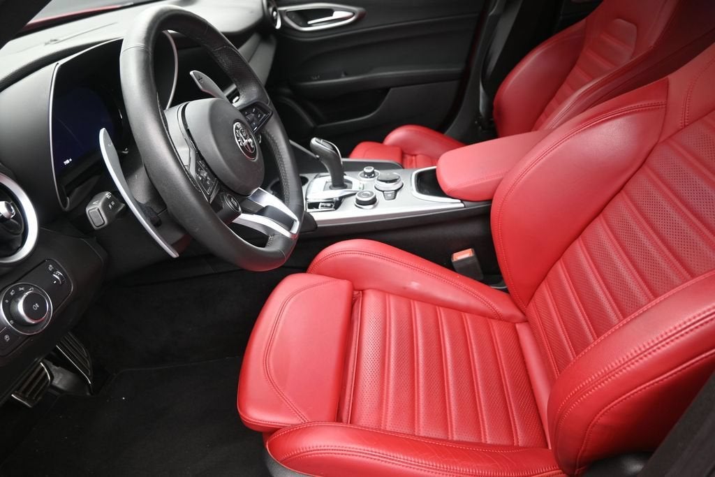 2025 Alfa Romeo Giulia 4DR RWD