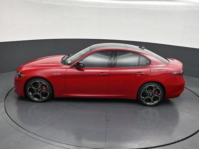 2025 Alfa Romeo Giulia 4DR RWD