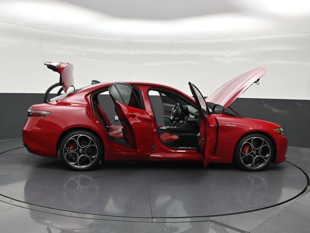 2025 Alfa Romeo Giulia 4DR RWD
