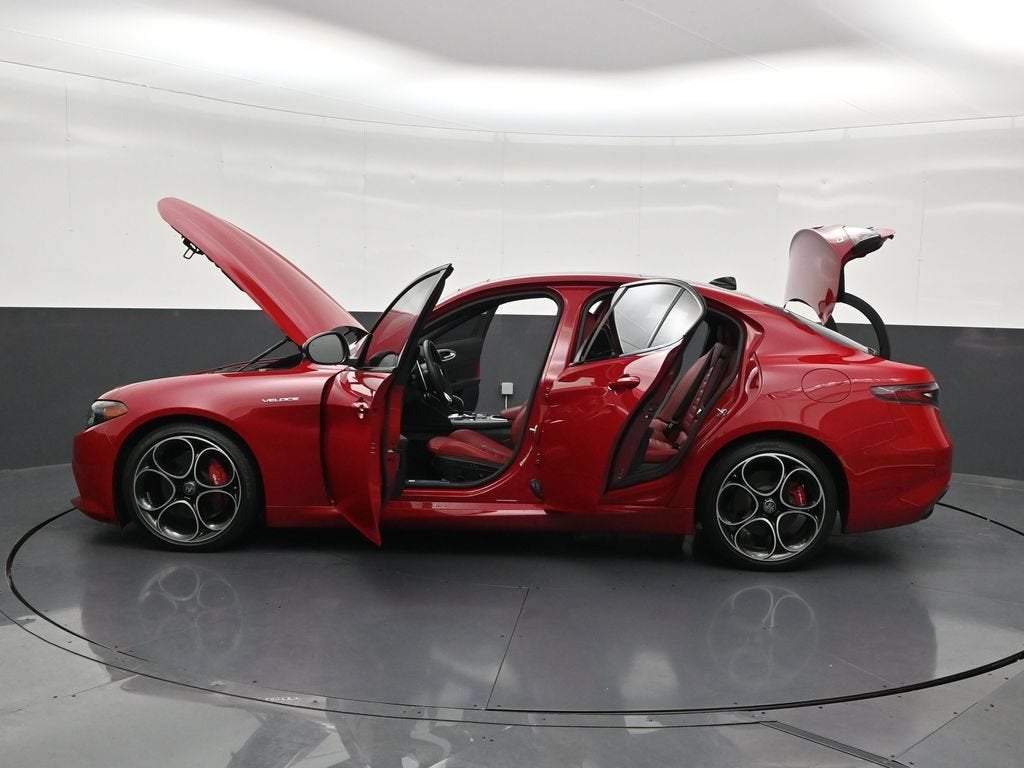 2025 Alfa Romeo Giulia 4DR RWD