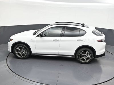 2024 Alfa Romeo Stelvio Ti AWD