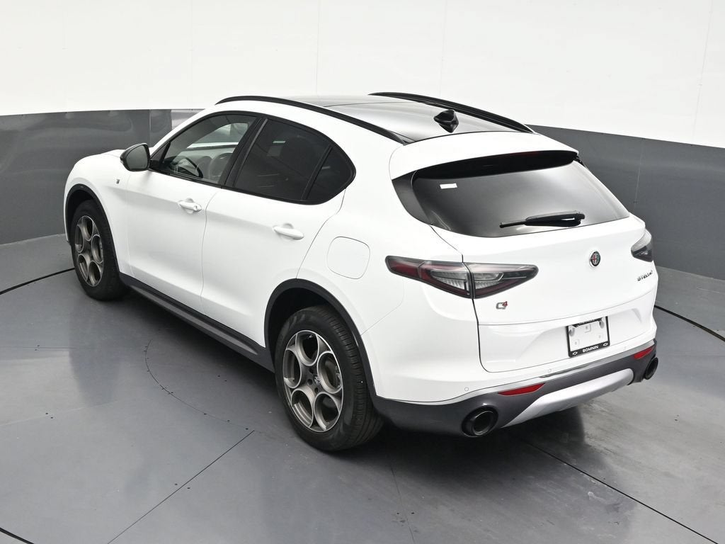 2024 Alfa Romeo Stelvio Ti AWD