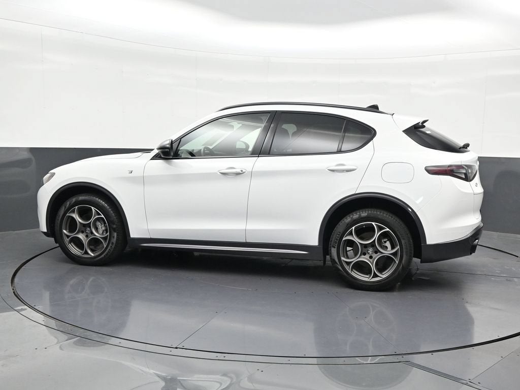 2024 Alfa Romeo Stelvio Ti AWD