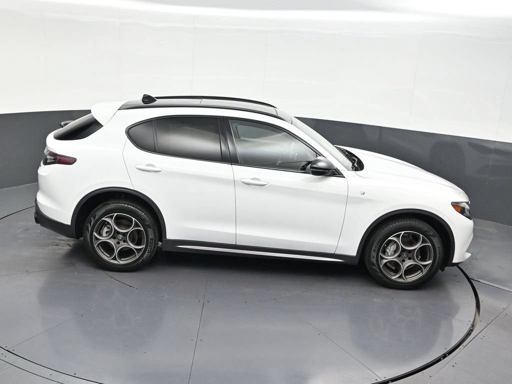 2024 Alfa Romeo Stelvio Ti AWD