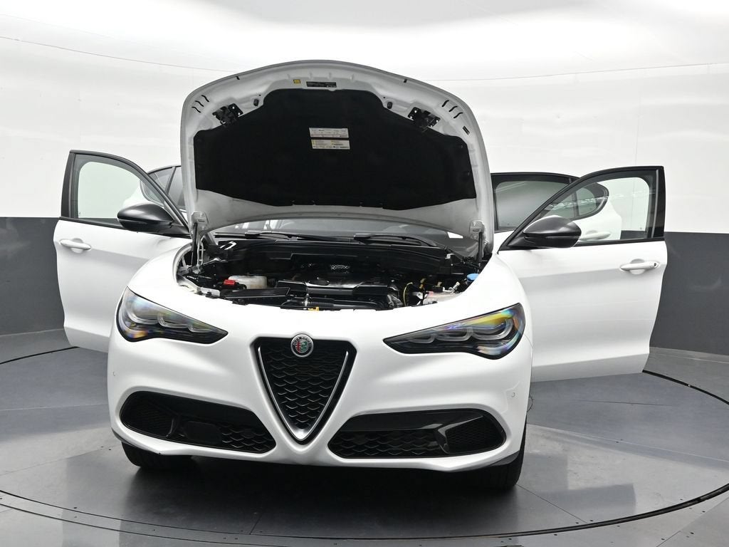 2024 Alfa Romeo Stelvio Ti AWD