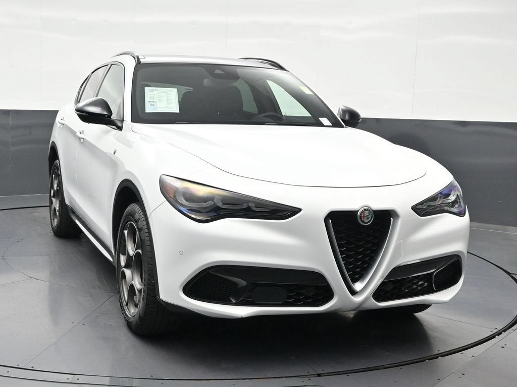2024 Alfa Romeo Stelvio Ti AWD