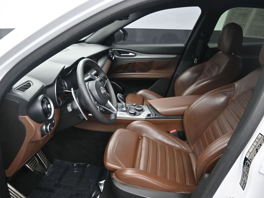 2019 Alfa Romeo Stelvio Ti Sport