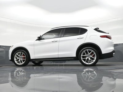 2019 Alfa Romeo Stelvio Ti Sport