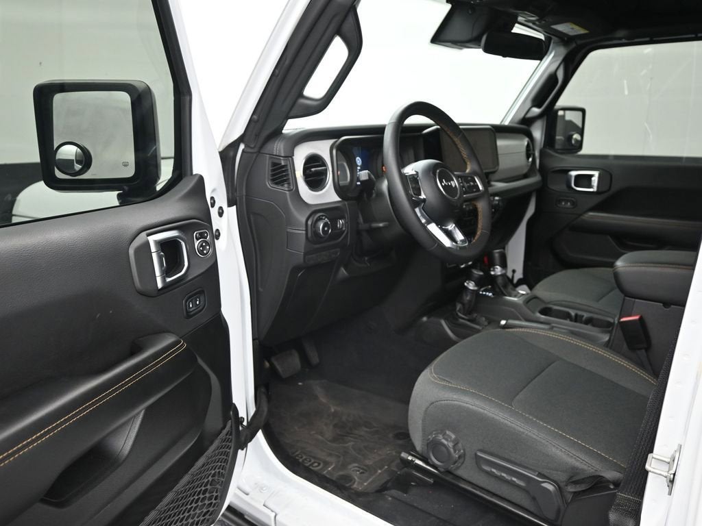 2024 Jeep Wrangler Sahara