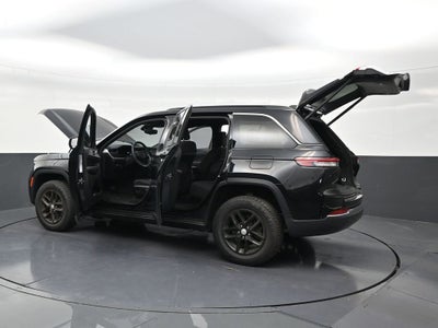 2024 Jeep Grand Cherokee Laredo X