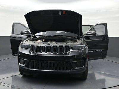 2024 Jeep Grand Cherokee Laredo X