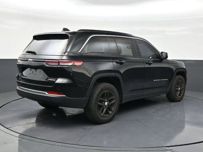 2024 Jeep Grand Cherokee Laredo X