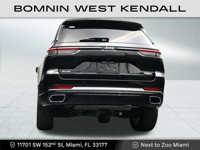 2023 Jeep Grand Cherokee Summit Reserve