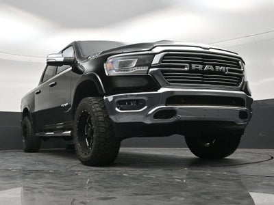 2019 RAM 1500 Laramie Crew Cab 4x4 5'7" Box