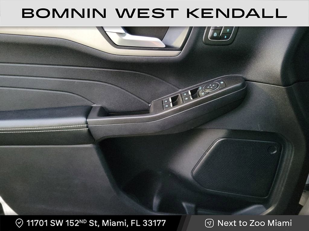 2021 Ford Escape SEL