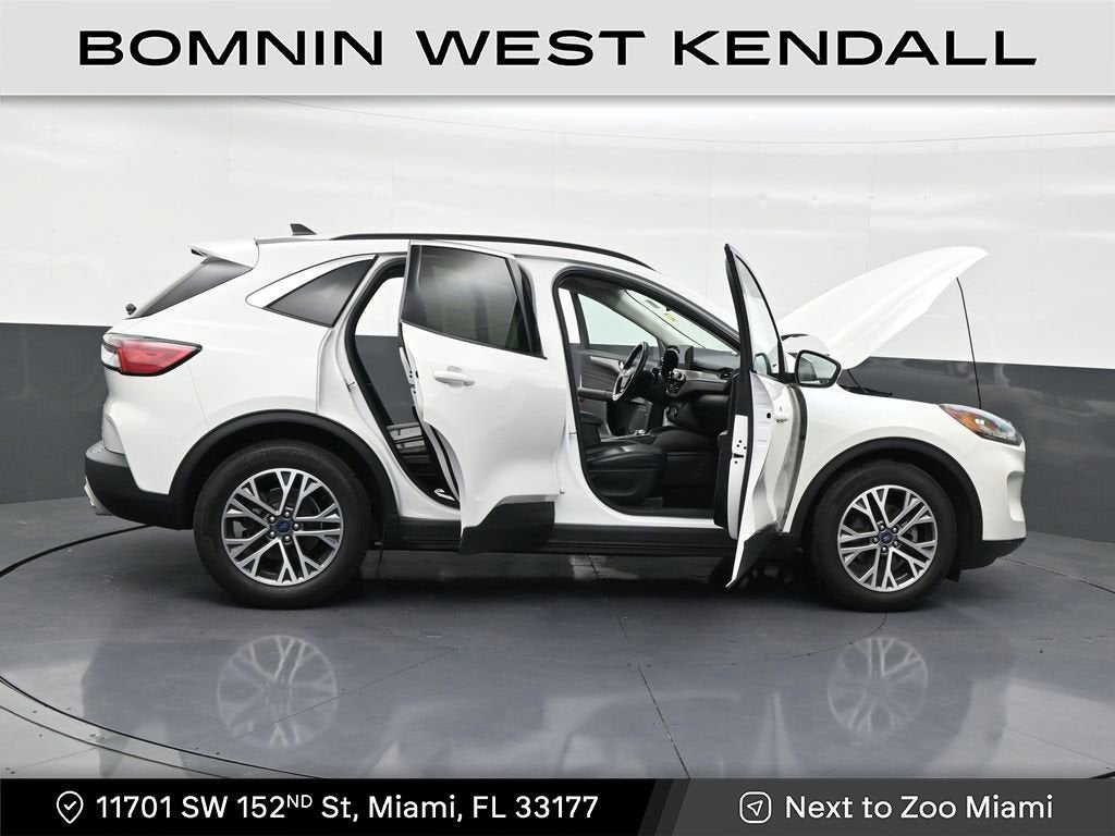 2021 Ford Escape SEL