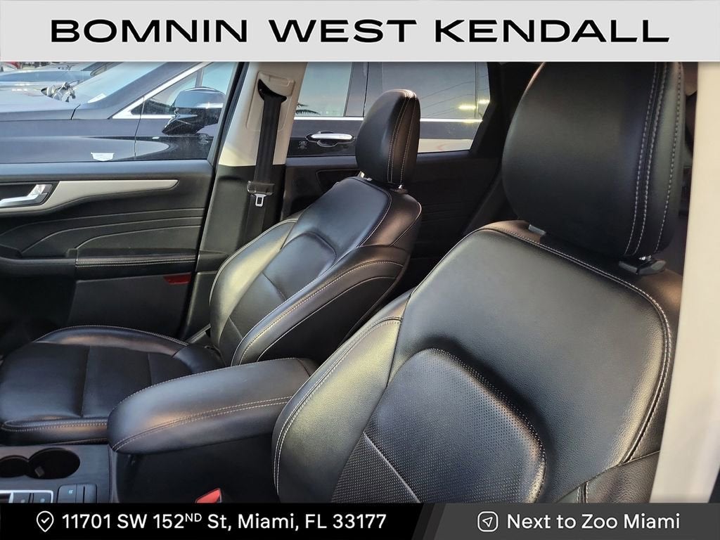 2021 Ford Escape SEL