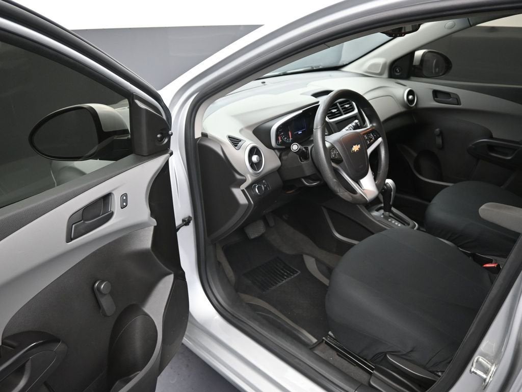 2020 Chevrolet Sonic LT