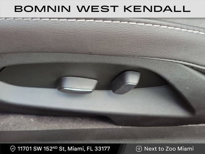 2025 Chevrolet Corvette E-Ray 1LZ