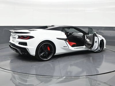 2025 Chevrolet Corvette E-Ray 1LZ