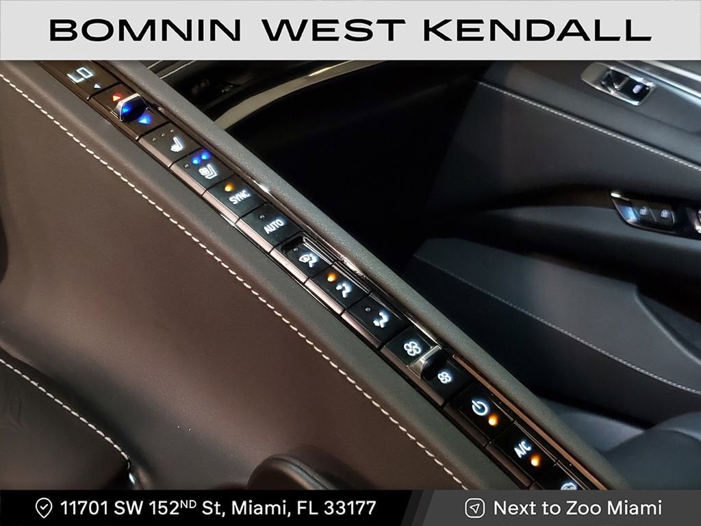 2025 Chevrolet Corvette E-Ray 2LZ