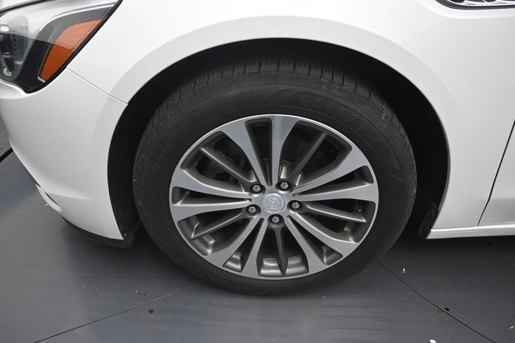 2019 Buick LaCrosse Essence