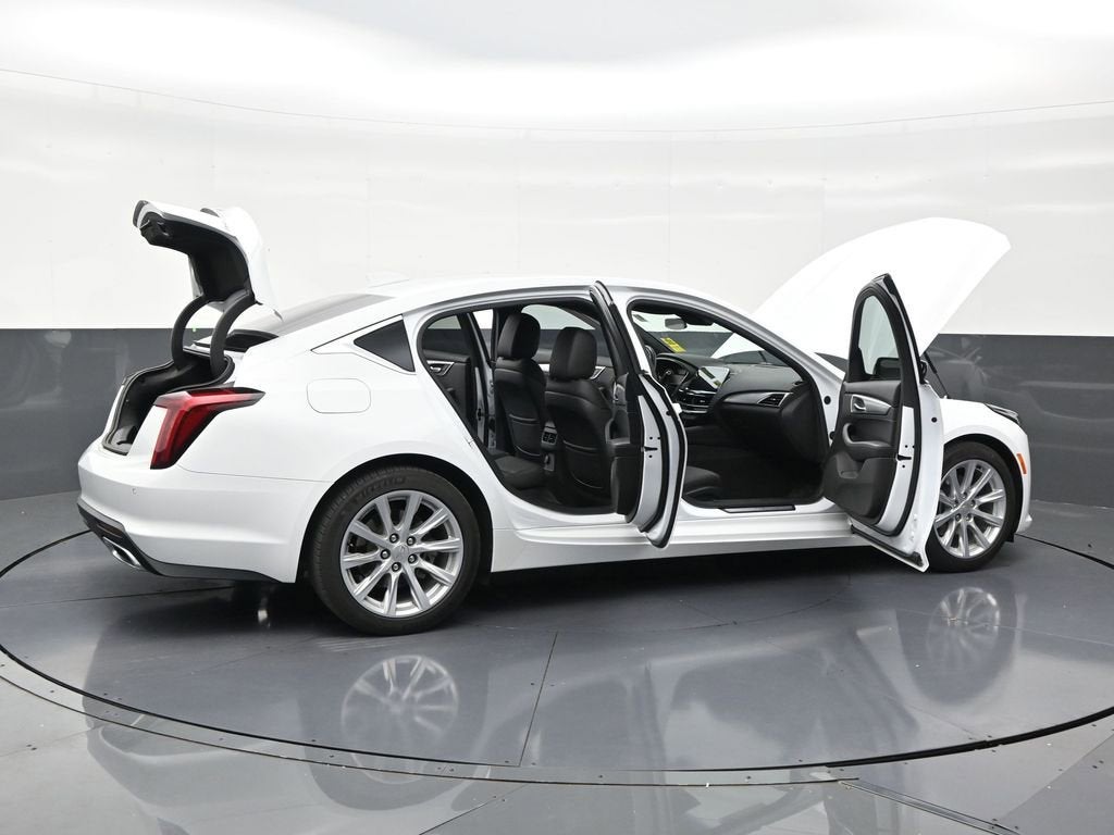 2023 Cadillac CT5 Luxury