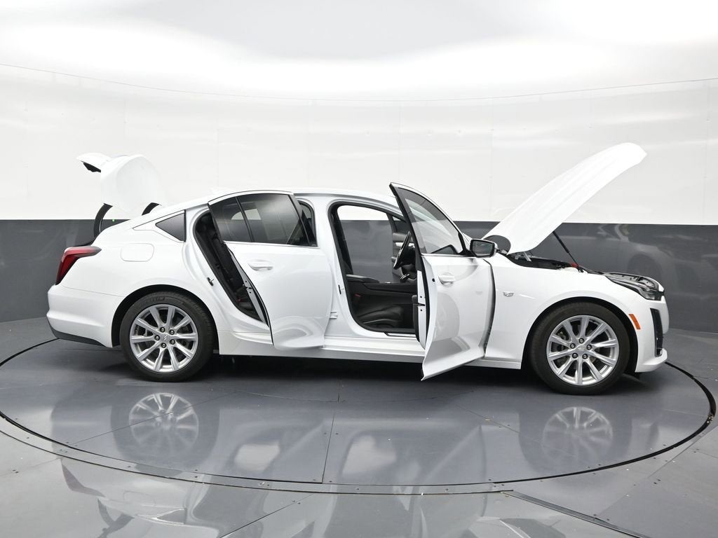 2023 Cadillac CT5 Luxury