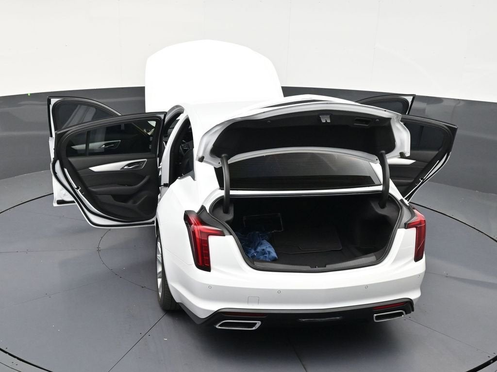 2023 Cadillac CT5 Luxury