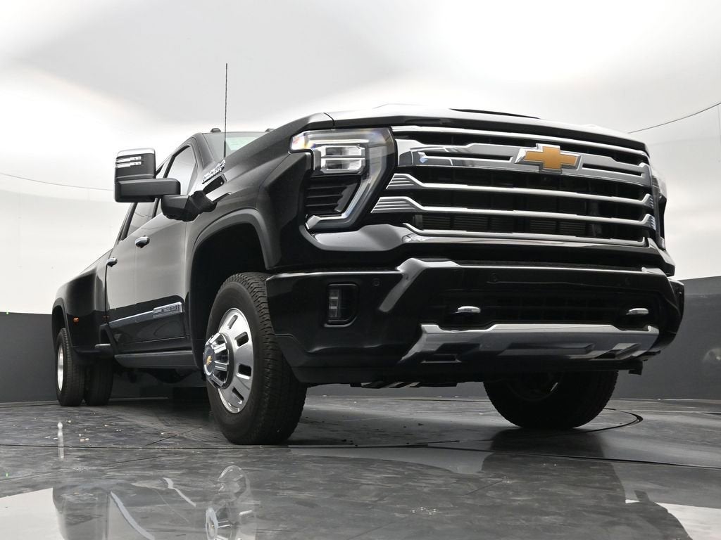 2025 Chevrolet Silverado 3500 HD High Country DRW