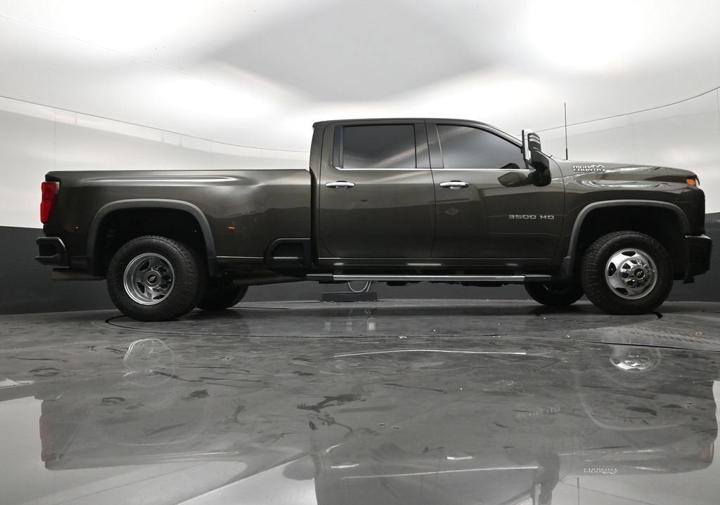 2022 Chevrolet Silverado 3500 HD High Country DRW