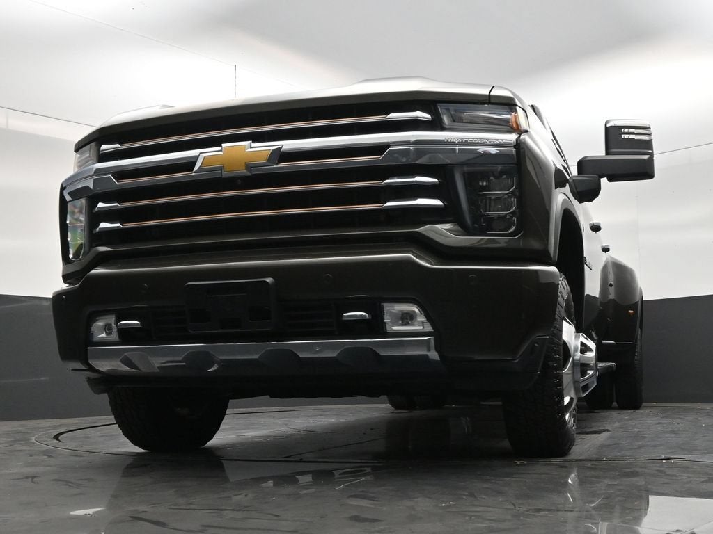 2022 Chevrolet Silverado 3500 HD High Country DRW