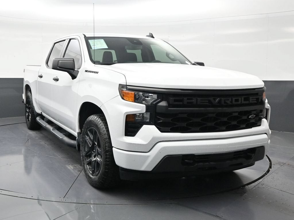 2024 Chevrolet Silverado 1500 Custom
