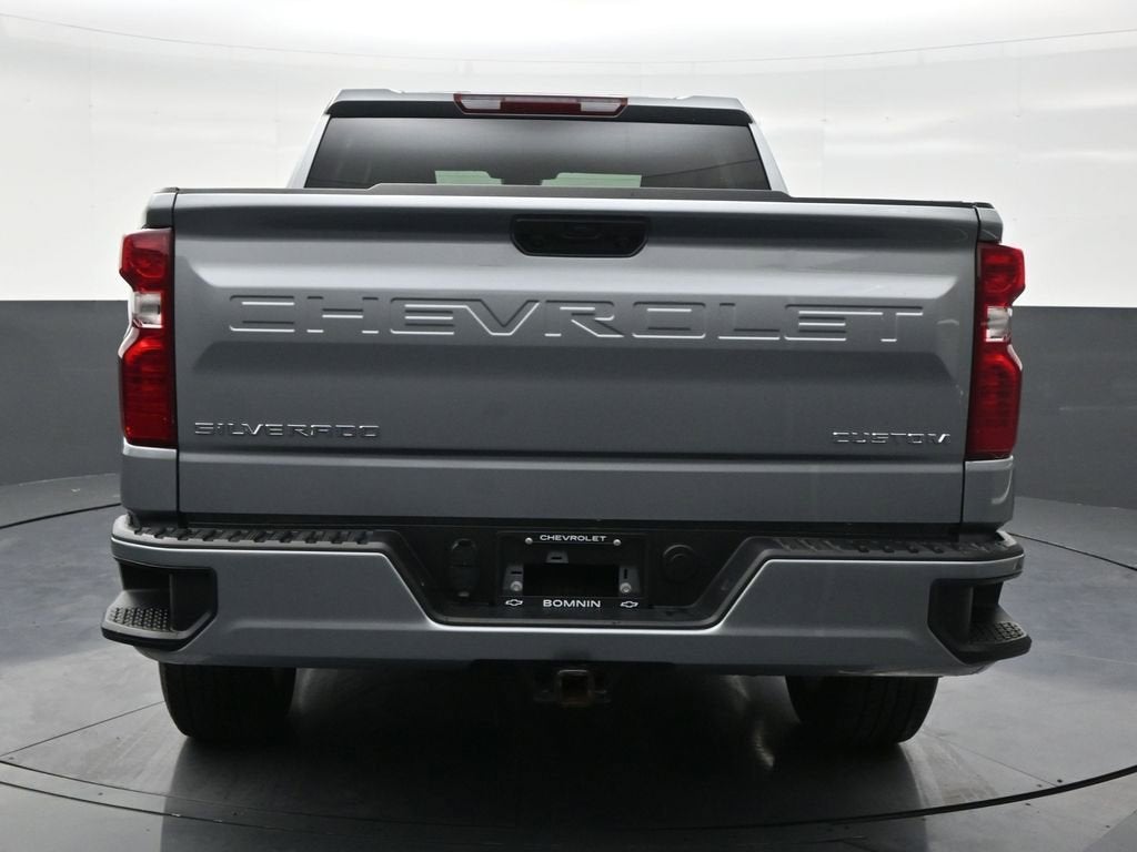 2025 Chevrolet Silverado 1500 Custom