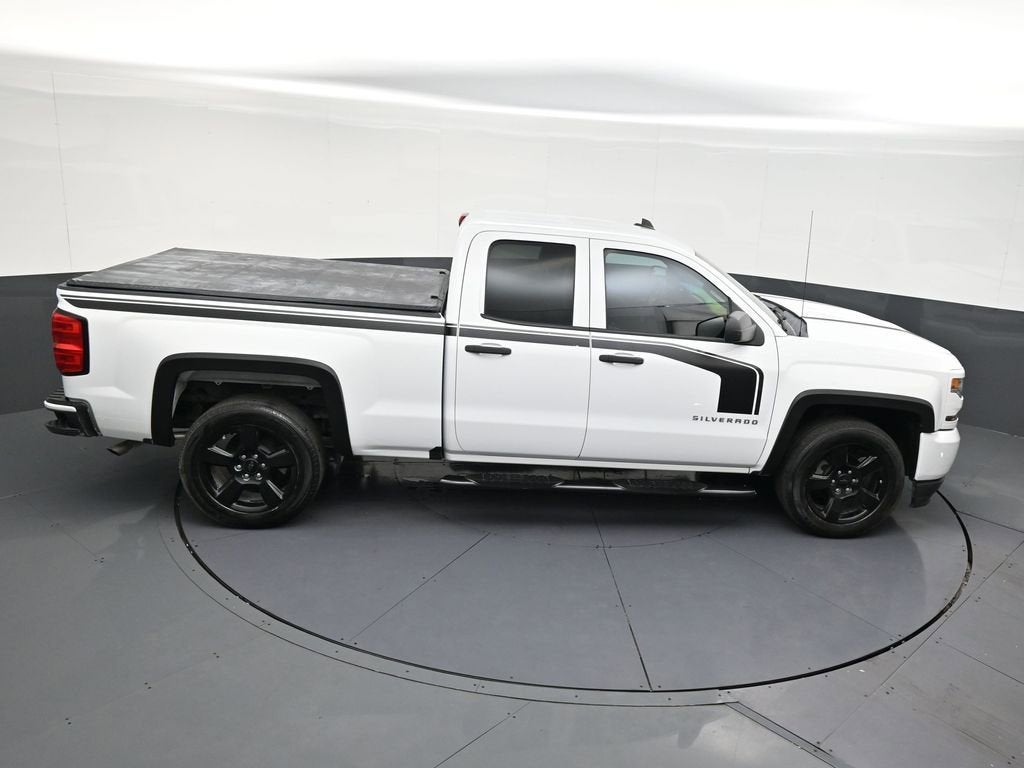 2018 Chevrolet Silverado 1500 Custom