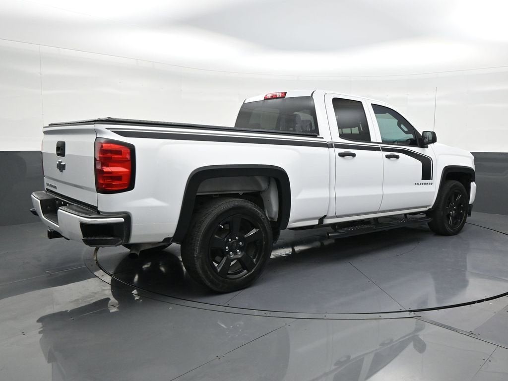 2018 Chevrolet Silverado 1500 Custom